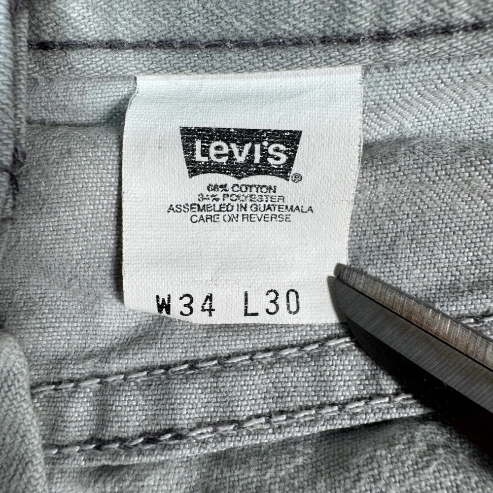 Vintage Levi's 43415-4556 Straight Leg Action Jeans 34x30 Brown Tab